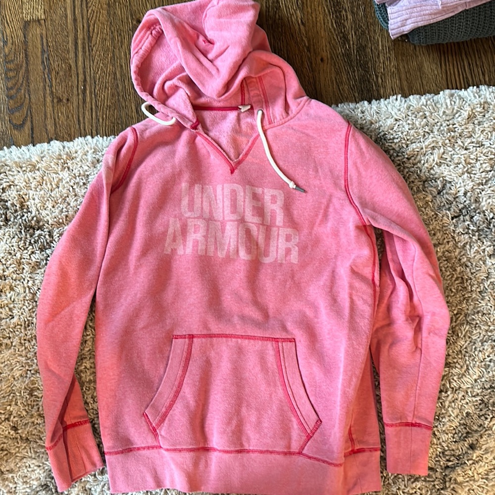 Under Armour Sweatshirt